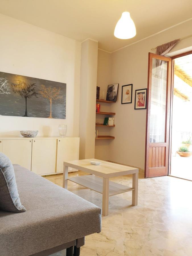 Villa Flore - Penthouse - Apartment In Villa Casteldaccia Buitenkant foto