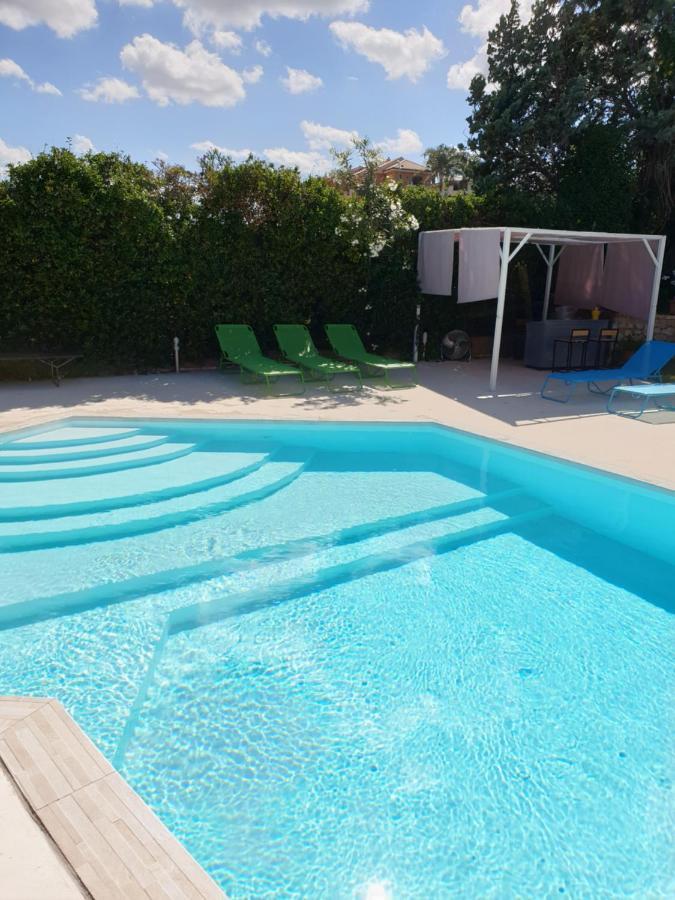 Villa Flore - Penthouse - Apartment In Villa Casteldaccia Buitenkant foto