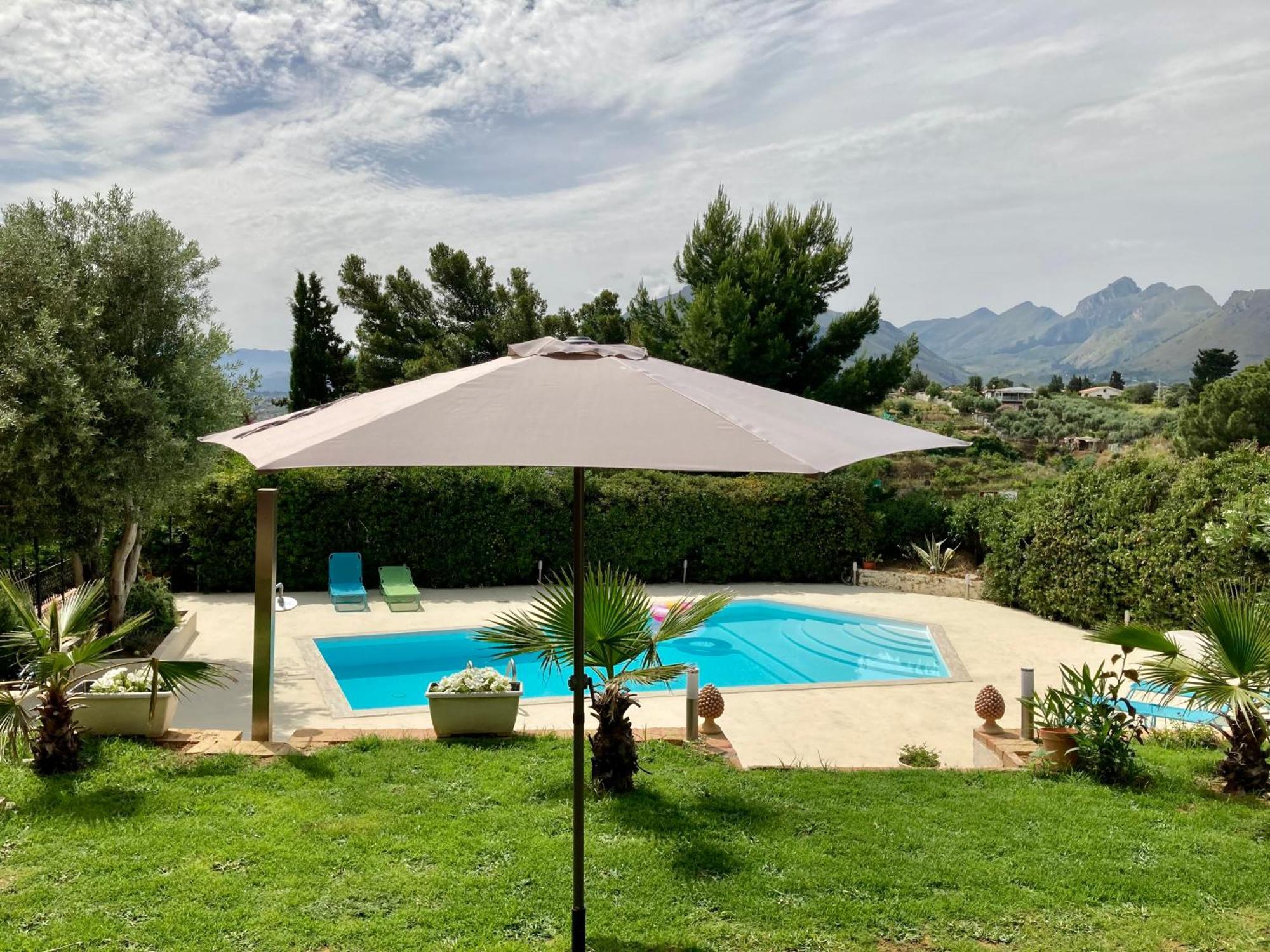 Villa Flore - Penthouse - Apartment In Villa Casteldaccia Buitenkant foto